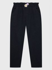 United Colors Of Benetton Spodnie materiałowe 4LAAGF00B Czarny Regular Fit. Czarne spodnie materiałowe dla dziewczynek United Colors Of Benetton, bez wzorów, z materiału. Za 79.99 zł.