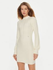 Guess Sukienka dzianinowa W4BK08 Z2V42 Écru Regular Fit. Sukienki damskie Guess, l, z aplikacjami, z dzianiny, bez kołnierzyka, bez ramiączek. Za 529.99 zł.