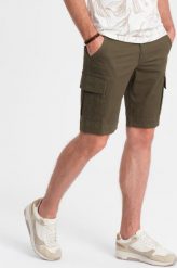 Ombre Jednokolorowe szorty męskie z kieszeniami cargo ciemnooliwkowe V2 OM-SRCG-0133 S. Zielone szorty męskie Ombre, m, bez wzorów. Za 169.99 zł.