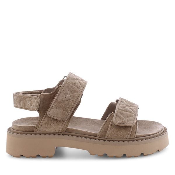 Sandały Kennel & Schmenger. Brązowe sandały damskie Kennel + Schmenger, bez wzorów, bez obcasa, na płaskiej podeszwie, bez zapięcia. Za 669.99 zł.