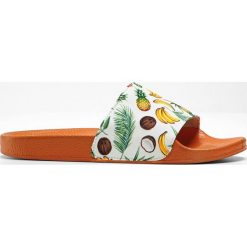 Klapki bonprix pomarańczowy z nadrukiem. Klapki damskie marki bonprix. Za 69.99 zł.