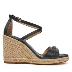Espadryle MICHAEL Michael Kors. Czarne sandały damskie MICHAEL Michael Kors, bez wzorów, bez obcasa, bez zapięcia. Za 519.99 zł.