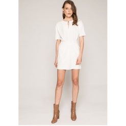 Answear - Sukienka Spencer - 2