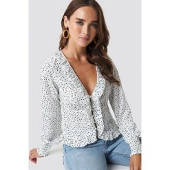 NA-KD Boho Bluzka z falbankami - White. Bluzki damskie marki NA-KD Boho. Za 121.95 zł.