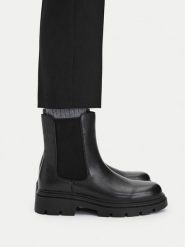 Badura Sztyblety C-WS0693-07 Czarny. Czarne botki damskie Badura, ze skóry, bez obcasa, na słupku, bez zapięcia. Za 299.99 zł.
