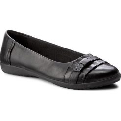 Półbuty CLARKS - Feya Island 261230484 Black Leather. Półbuty damskie marki Clarks. W wyprzedaży za 219.00 zł.