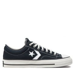 Trampki Converse. Czarne trampki i tenisówki damskie Converse, bez wzorów, retro, bez zapięcia. Za 249.99 zł.
