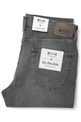MUSTANG TRAMPER TAPERED MĘSKIE SPODNIE JEANSOWE DENIM GREY 1012443 4500 883. Szare spodnie materiałowe męskie Mustang, l, bez wzorów, z denimu. Za 179.99 zł.