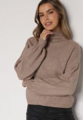 Beżowy Golf z Bufiastymi Rękawami Wedelia. Brązowe swetry damskie Born2be, l, bez wzorów, z jeansu, eleganckie, bez kołnierzyka, bez ramiączek, bez kaptura. Za 69.99 zł.