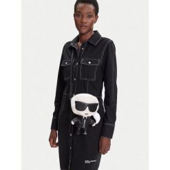 Torebka KARL LAGERFELD. Czarne listonoszki damskie KARL LAGERFELD, bez wzorów, bez dodatków. Za 1,299.00 zł.