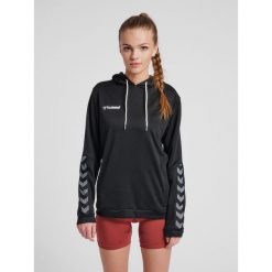 Bluza damska z kapturem Hummel hmlAUTHENTIC Poly. Białe bluzy sportowe damskie Hummel, bez wzorów, na fitness i siłownię. W wyprzedaży za 165.50 zł.