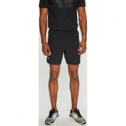 Under Armour - Szorty. Szare krótkie spodenki sportowe męskie marki Under Armour, z materiału. W wyprzedaży za 159.90 zł.