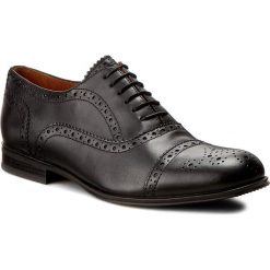 Półbuty GINO ROSSI - Chuck MPV848-N82-E100-9900-0 99. Czarne eleganckie półbuty Gino Rossi, ze skóry, bez zapięcia. W wyprzedaży za 239.00 zł.