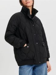 Kurtka bomber - czarny. Czarne kurtki damskie Sinsay, l, bez wzorów, bez kaptura. Za 79.99 zł.