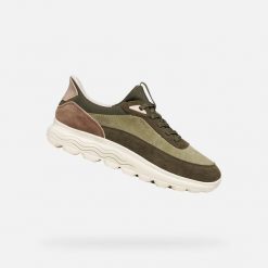 Buty sportowe damskie Geox Spherica Plus. Zielone obuwie sportowe damskie Geox, bez wzorów, z zamszu, tenisowe. Za 510.00 zł.