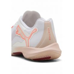 Damskie buty do piłki ręcznej Vantage NITRO™ PUMA. Białe obuwie sportowe damskie Puma, bez wzorów, do piłki ręcznej. W wyprzedaży za 419.00 zł.