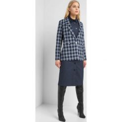 Marynarka w kratę. Żakiety damskie marki Orsay. Za 149.99 zł.