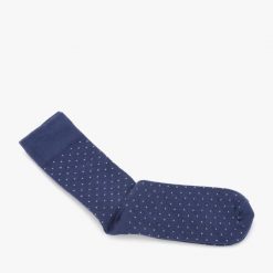 Granatowe skarpety męskie w białe kropki SKARPETY. Niebieskie skarpety męskie Ryłko, bez wzorów, z bawełny. Za 24.99 zł.