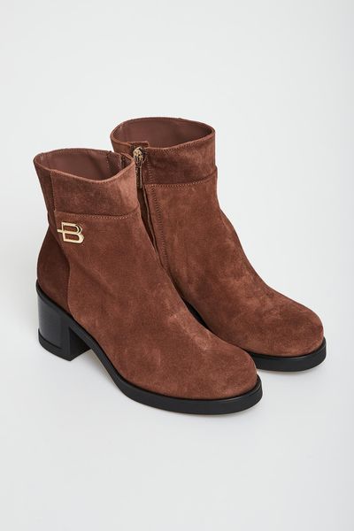 Botki damski zamszowe BALDININI. Botki damskie Baldinini, z zamszu, bez obcasa, bez zapięcia. Za 2,529.00 zł.