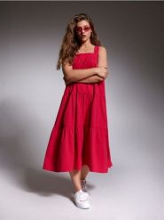 Sukienka maxi z marszczeniami - różowy. Czerwone sukienki damskie Sinsay, l, bez wzorów, bez kołnierzyka, bez ramiączek, maxi. Za 59.99 zł.