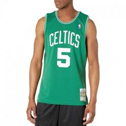 Koszulka do koszykówki męska Mitchell & Ness NBA Swingman Road Jersey Celtics. Zielone koszulki sportowe męskie Mitchell & Ness, m, bez wzorów, z jersey, bez kołnierzyka, bez ramiączek, do koszykówki. Za 559.00 zł.