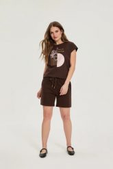 Bawełniane szorty brązowe. Brązowe szorty damskie MOODO, bez wzorów, z bawełny. Za 69.99 zł.