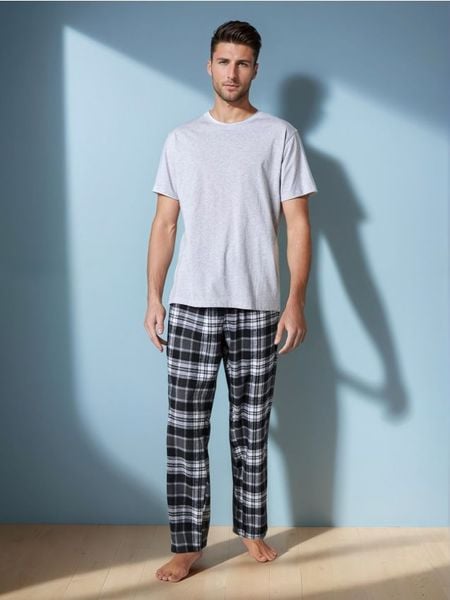 Piżama dwuczęściowa - szary. Szare piżamy męskie Sinsay, l, bez wzorów, bez ramiączek, długie. Za 69.99 zł.