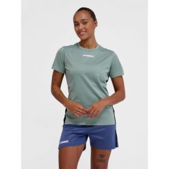 Damski jersey Hummel PL. Zielone koszulki sportowe damskie Hummel, bez wzorów, z jersey, sportowe, bez kołnierzyka. Za 153.50 zł.