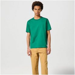 WRANGLER MĘSKA KOSZULKA SS SOLID TEE VERDANT GREEN 112357305 W7S4014320. Zielone koszulki polo męskie Wrangler, m, bez wzorów, bez ramiączek. Za 69.99 zł.