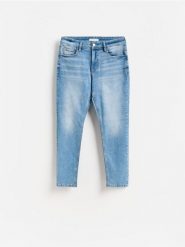 Jeansy slim fit z efektem sprania - niebieski. Niebieskie jeansy męskie Reserved. Za 139.99 zł.