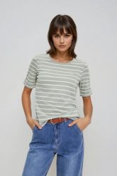 Bawełniana bluzka w paski oliwkowa. Zielone bluzki damskie MOODO, bez wzorów, z bawełny, bez kołnierzyka, bez ramiączek. Za 59.99 zł.