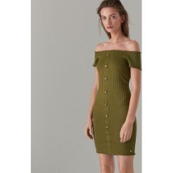 Sukienka bodycon z prostym dekoltem - Khaki. Sukienki damskie Mohito. Za 59.99 zł.
