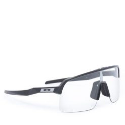 Okulary przeciwsłoneczne Oakley. Szare okulary przeciwsłoneczne męskie Oakley. Za 1,019.00 zł.