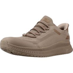Buty SKECHERS SLIP-INS BOBS SQUAD 4 DIRE STEP Brązowy. Brązowe obuwie sportowe damskie Skechers, bez wzorów, z tkaniny, na fitness i siłownię. Za 321.99 zł.