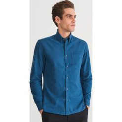 Koszula regular fit - Turkusowy. Niebieskie koszule męskie Reserved. Za 119.99 zł.