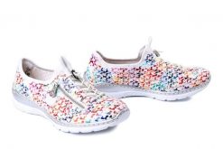 RIEKER L3252-90 multi, półbuty damskie. Półbuty damskie Rieker, na lato, bez wzorów, bez obcasa, bez zapięcia. Za 359.90 zł.