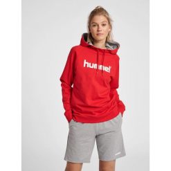 Bluza sportowa z kapturem damska Hummel Go Cotton Logo Hoodie Woman. Czerwone bluzy sportowe damskie Hummel, xs, bez wzorów, z kapturem, do piłki ręcznej. Za 130.00 zł.