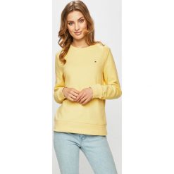 Tommy Hilfiger - Bluza. Bluzy damskie Tommy Hilfiger. W wyprzedaży za 279.90 zł.