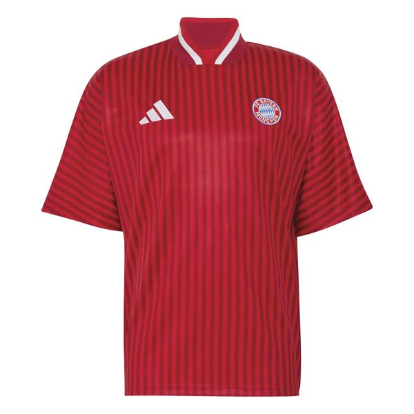 Koszulka Bayern Monachium 2026/27. Czerwone koszulki sportowe męskie Adidas, s, bez wzorów, z materiału, bez kołnierzyka, bez ramiączek, na fitness i siłownię. Za 451.92 zł.