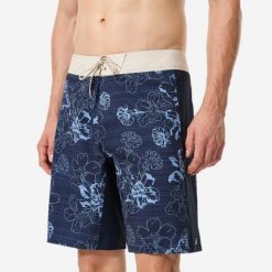 Spodenki surfingowe męskie Decathlon 500 Arch Lico 19". Kąpielówki męskie Decathlon, m, z aplikacjami, z elastanu. Za 119.99 zł.
