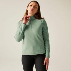 Freeform II Lekki polar narciarski damski. Zielone bluzy sportowe damskie Dare 2b, bez wzorów, z polaru, bez kaptura, narciarskie. Za 79.99 zł.