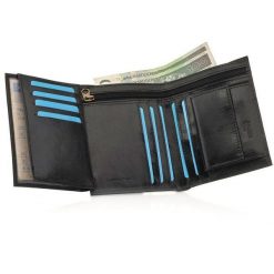 Skórzany portfel męski SOLIER SW13B RFID secure. Brązowe portfele męskie Solier, bez wzorów, z materiału. Za 69.59 zł.