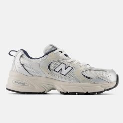 NEW BALANCE 530 GR530KA Sneakersy damskie. Brązowe obuwie sportowe damskie New Balance, bez wzorów, z gumy. Za 379.99 zł.
