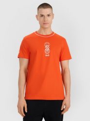 4F T-shirt regular z nadrukiem męski - pomarańczowy L. Brązowe koszulki sportowe męskie 4f, l, bez wzorów, z bawełny, eleganckie, bez kołnierzyka. W wyprzedaży za 39.99 zł.