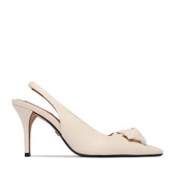 Szpilki Nine West. Białe szpilki damskie Nine West, bez wzorów, bez obcasa, bez zapięcia. Za 279.99 zł.