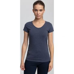T-shirt damski TSD302 - denim melanż. Niebieskie t-shirty damskie 4f, melanż, z bawełny. W wyprzedaży za 19.99 zł.