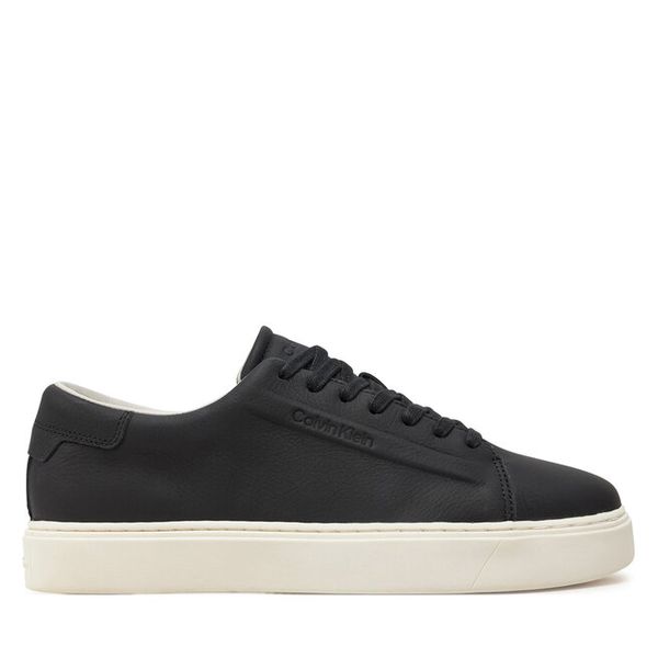 Sneakersy Calvin Klein. Czarne trampki i tenisówki chłopięce Calvin Klein, bez wzorów, bez zapięcia. Za 272.99 zł.