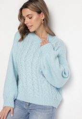 Niebieski Sweter z Wełną Zdobiony Warkoczowym Splotem Lakkaria. Niebieskie swetry damskie Born2be, z aplikacjami, z jeansu, eleganckie, bez kołnierzyka, bez ramiączek, długie, bez kaptura. Za 159.99 zł.