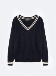 Sweter damski z wiskozy z dekoltem v-neck granatowy Cyntylia 403. Niebieskie swetry damskie Big Star, l, bez wzorów, z materiału, eleganckie, bez kołnierzyka, bez ramiączek, bez kaptura. W wyprzedaży za 159.99 zł.