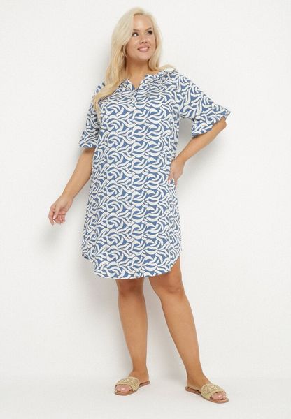 Niebieska Sukienka z Wiskozy o Pudełkowym Kroju z Abstrakcyjnym Wzorem Koririanne. Niebieskie sukienki damskie Born2be, do pracy, na lato, plus size, bez wzorów, z wiskozy, biznesowe, bez kołnierzyka, plus size, bez ramiączek, dopasowane. Za 89.99 zł.